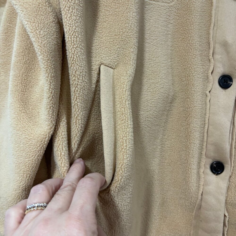 Amazon Plush Shacket Pockets Elbow Patches L - Picture 2 of 8
